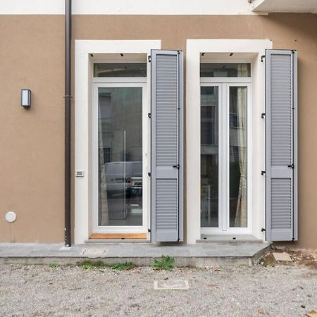 리쏘네 Dimora Di Privacy Fronte Parco E Ospedale Di Monza 아파트 외부 사진