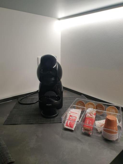 리쏘네 Dimora Di Privacy Fronte Parco E Ospedale Di Monza 아파트 외부 사진